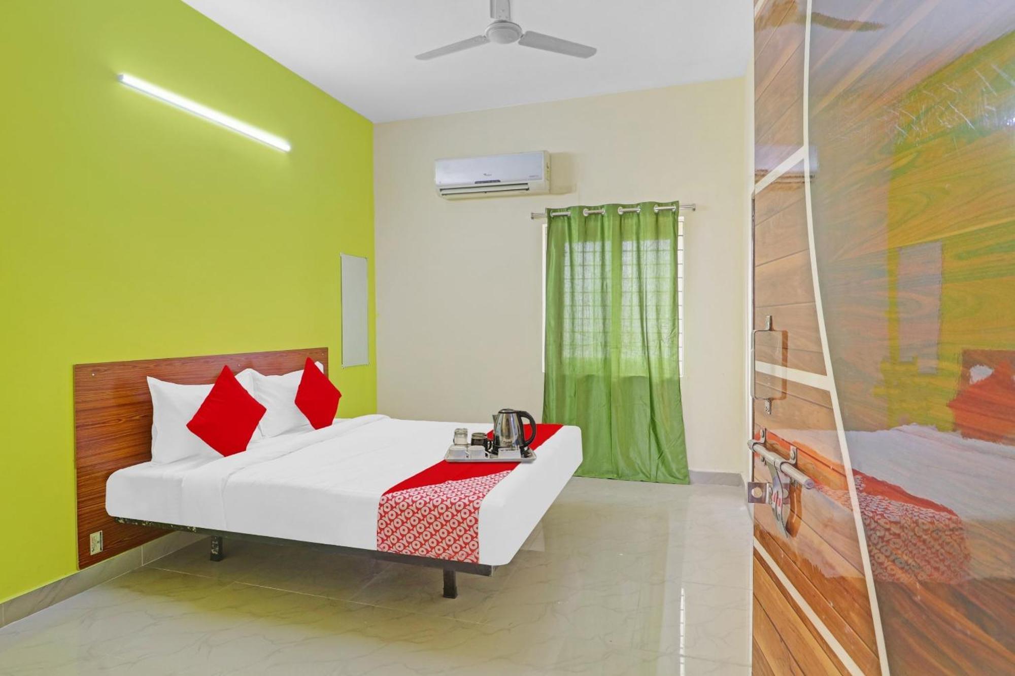 Super Collection O Elite Stay Near Habsiguda Metro Station Χιντεραμπάντ Εξωτερικό φωτογραφία