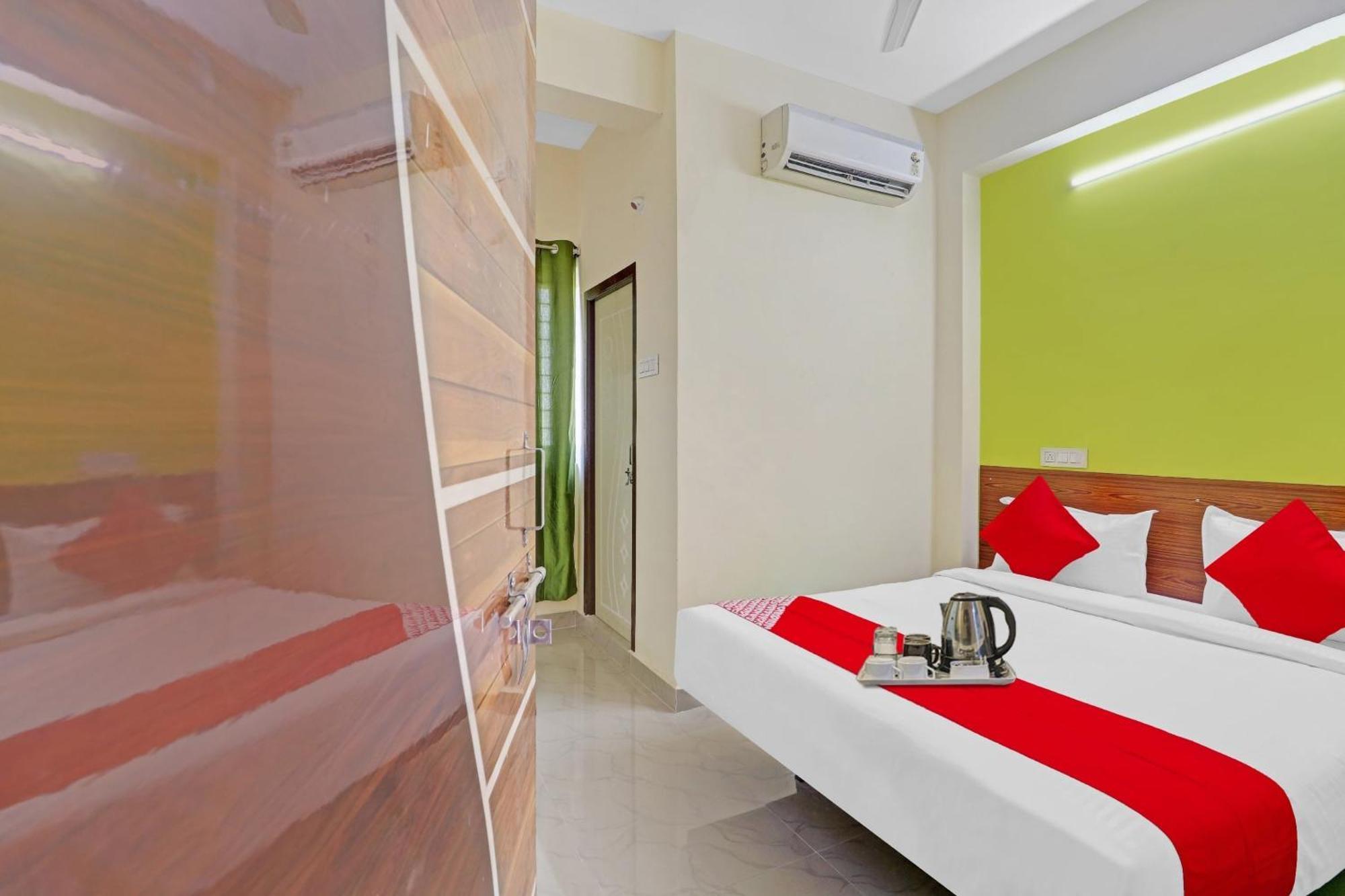 Super Collection O Elite Stay Near Habsiguda Metro Station Χιντεραμπάντ Εξωτερικό φωτογραφία